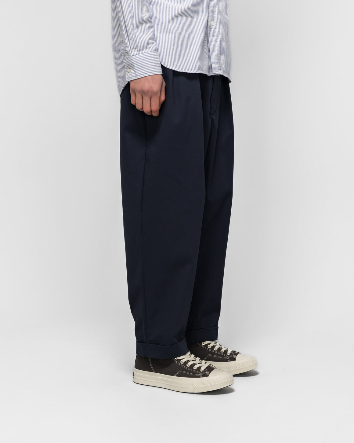 Beams Plus - 2 Pleats Tapered Twill - Navy - UP THERE