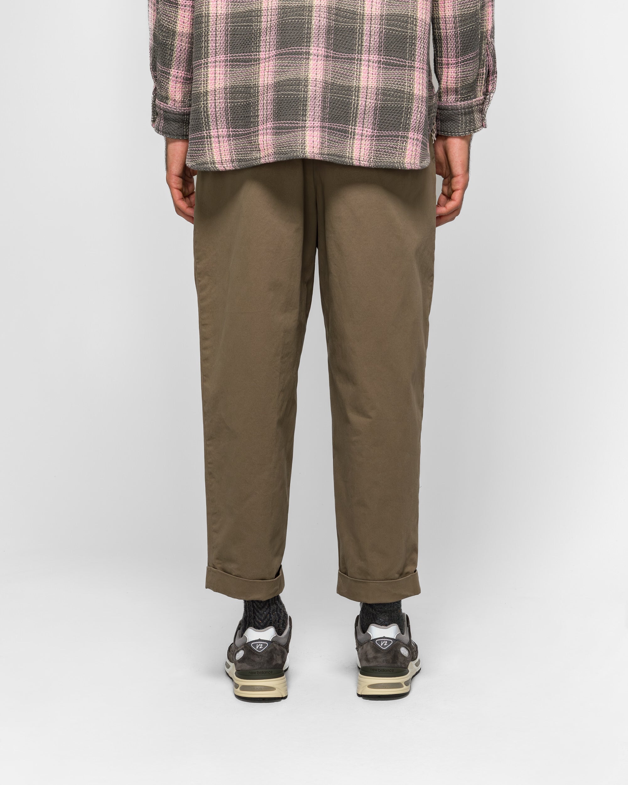 Beams Plus - 2 Pleat Twill Pants - Olive | UP THERE