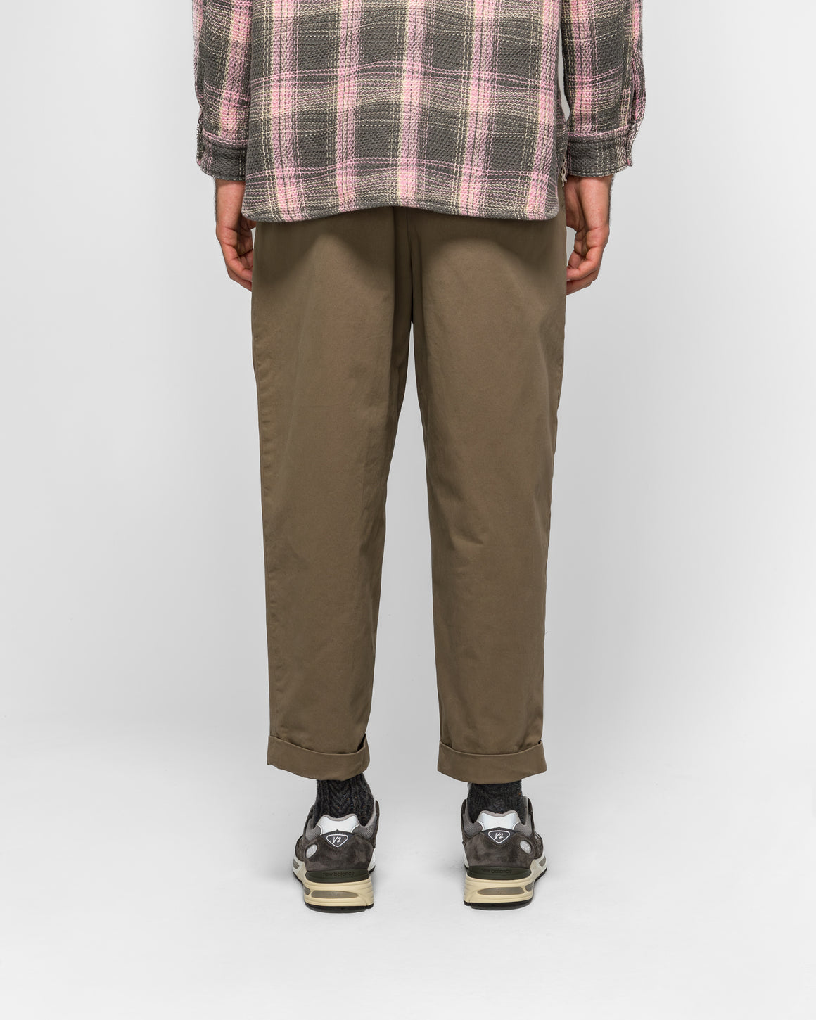 Beams Plus - 2 Pleat Twill Pants - Olive | UP THERE