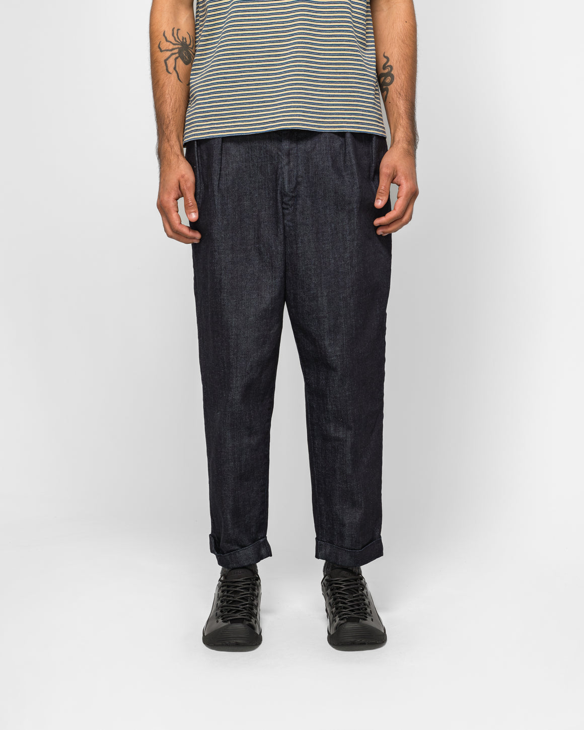 Beams Plus - 2 Pleats Denim Pants - Indigo - UP THERE
