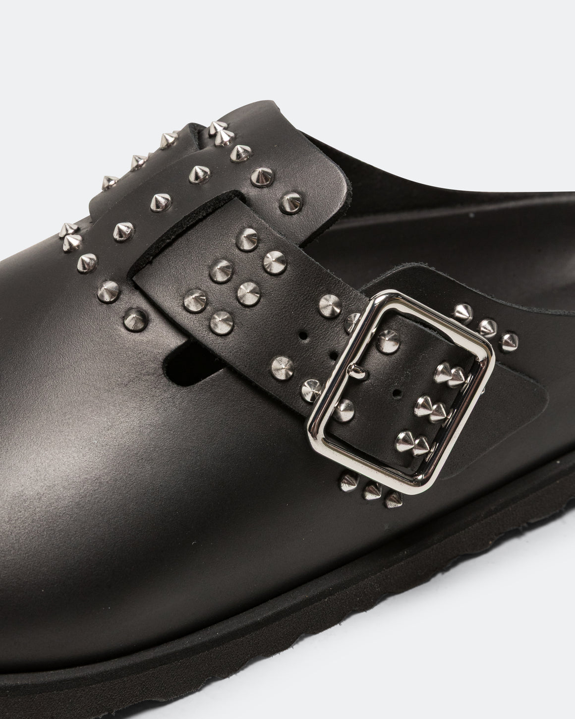 Birkenstock 1774 - Boston Smooth Leather Spikes EXQ Narrow - Black - UP THERE