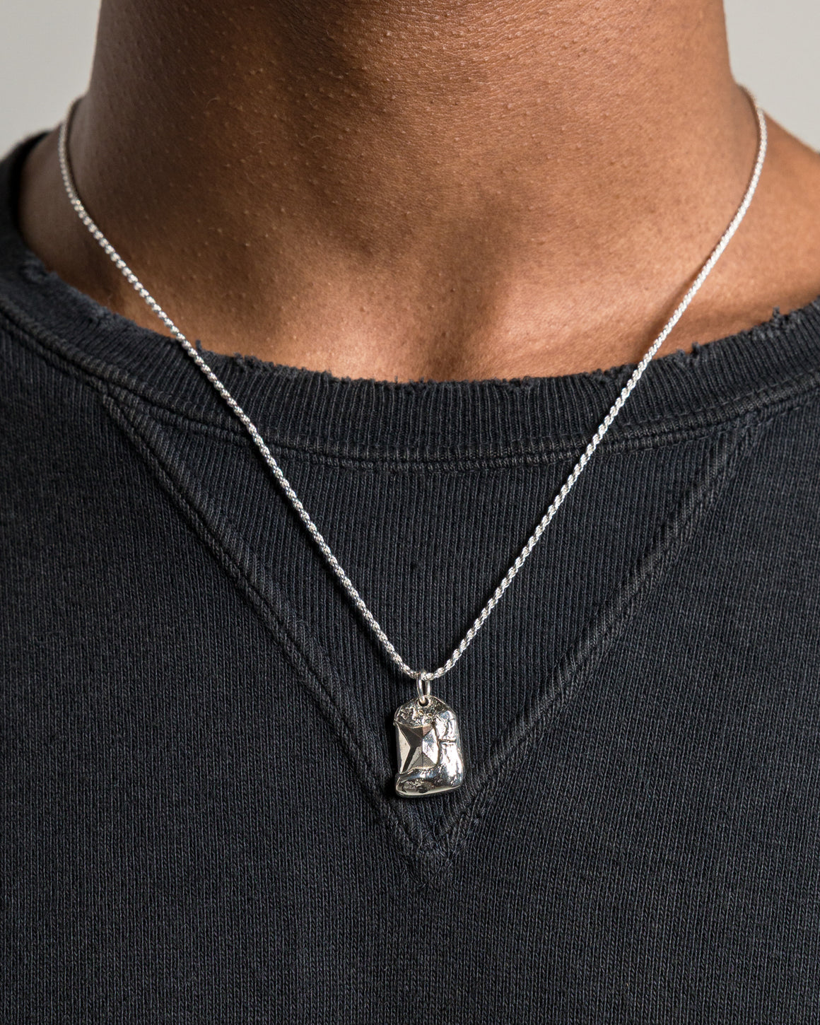 Bleue Burnham - Rose Pendant Impression - 925 Silver - UP THERE