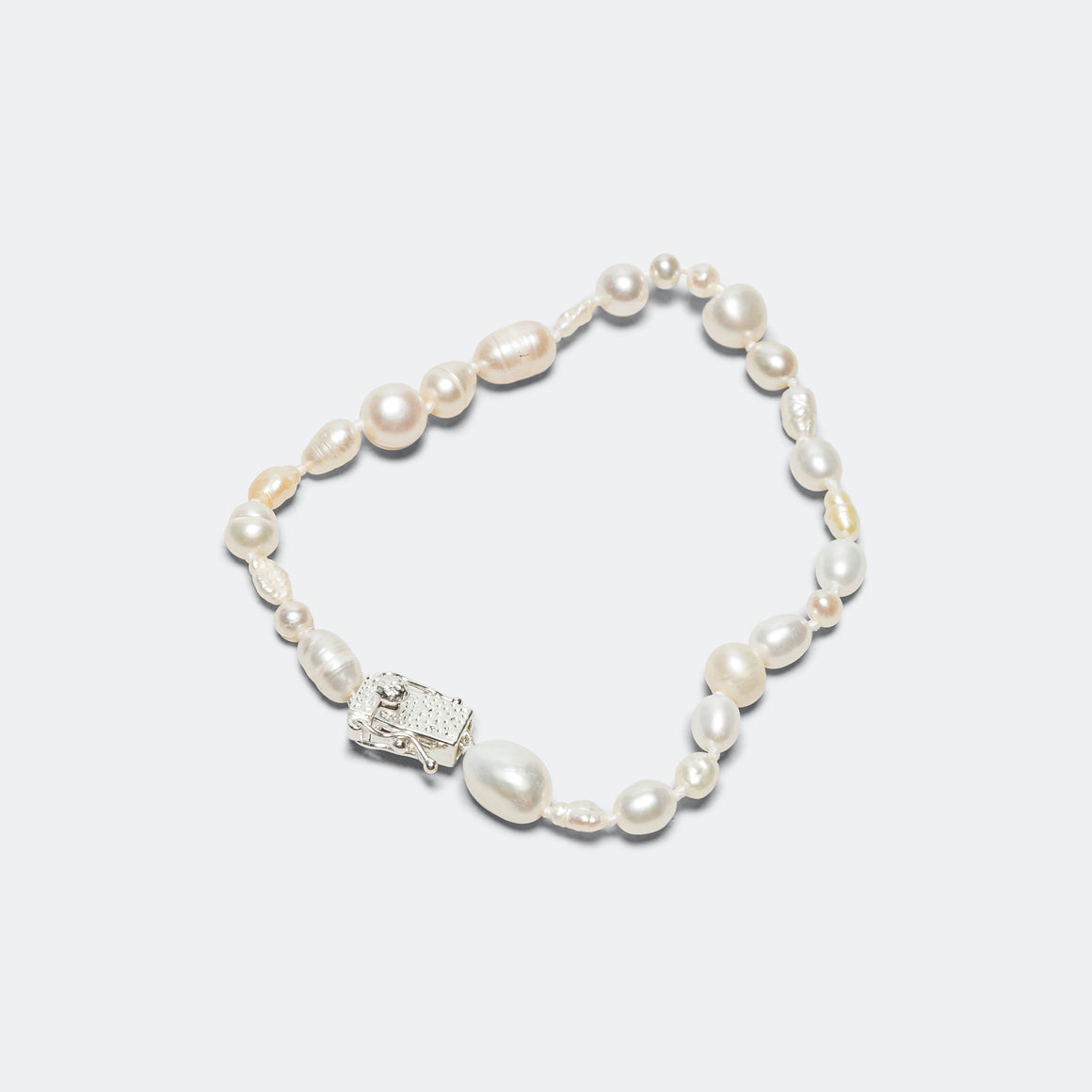 Womens Antique Pearl Bracelet