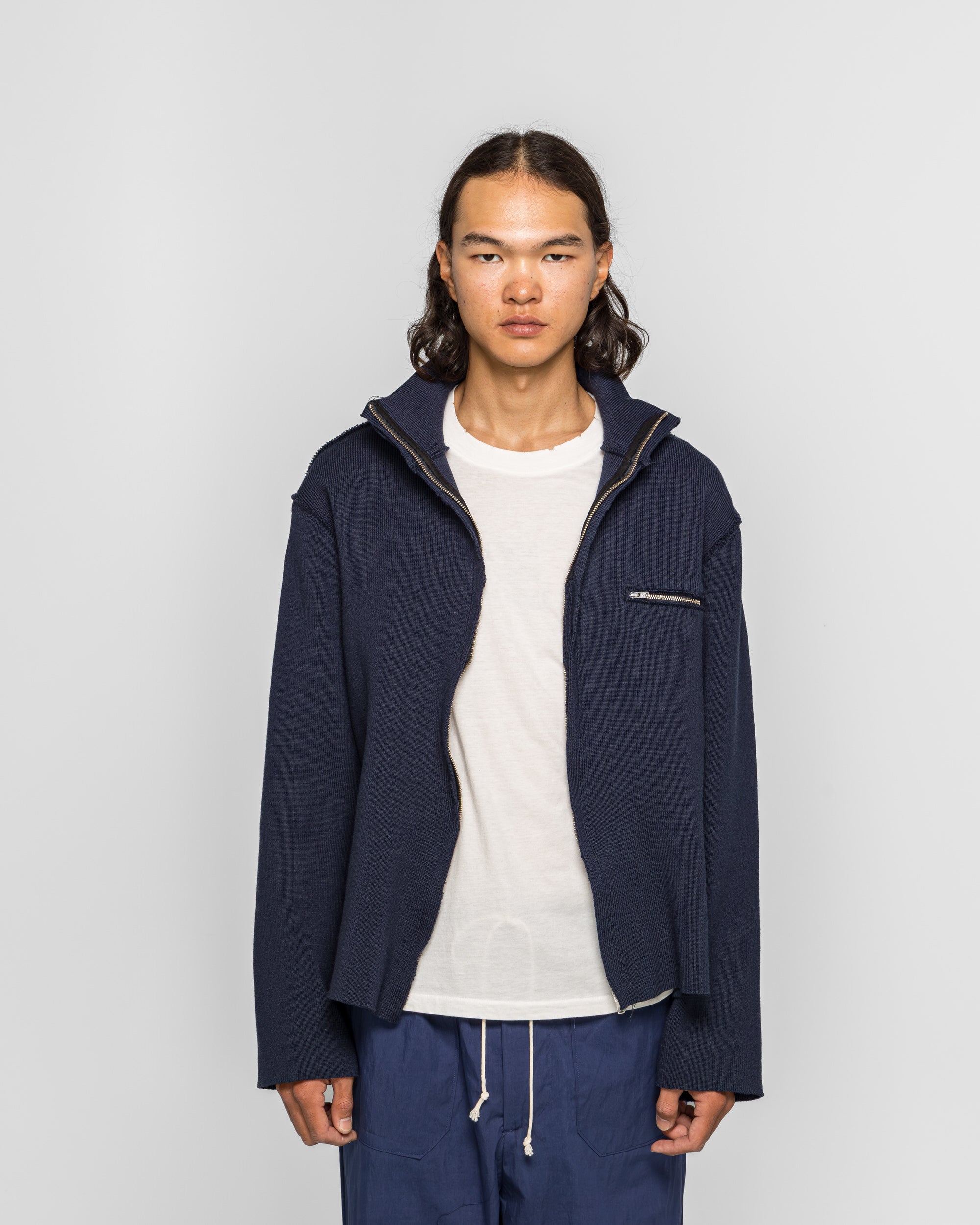 美品24SS CAMIEL FORTGENS ワーカー ジャケット 紺301P▲ Camiel Fortgens - Zip-Up Knit - Navy | UP THERE