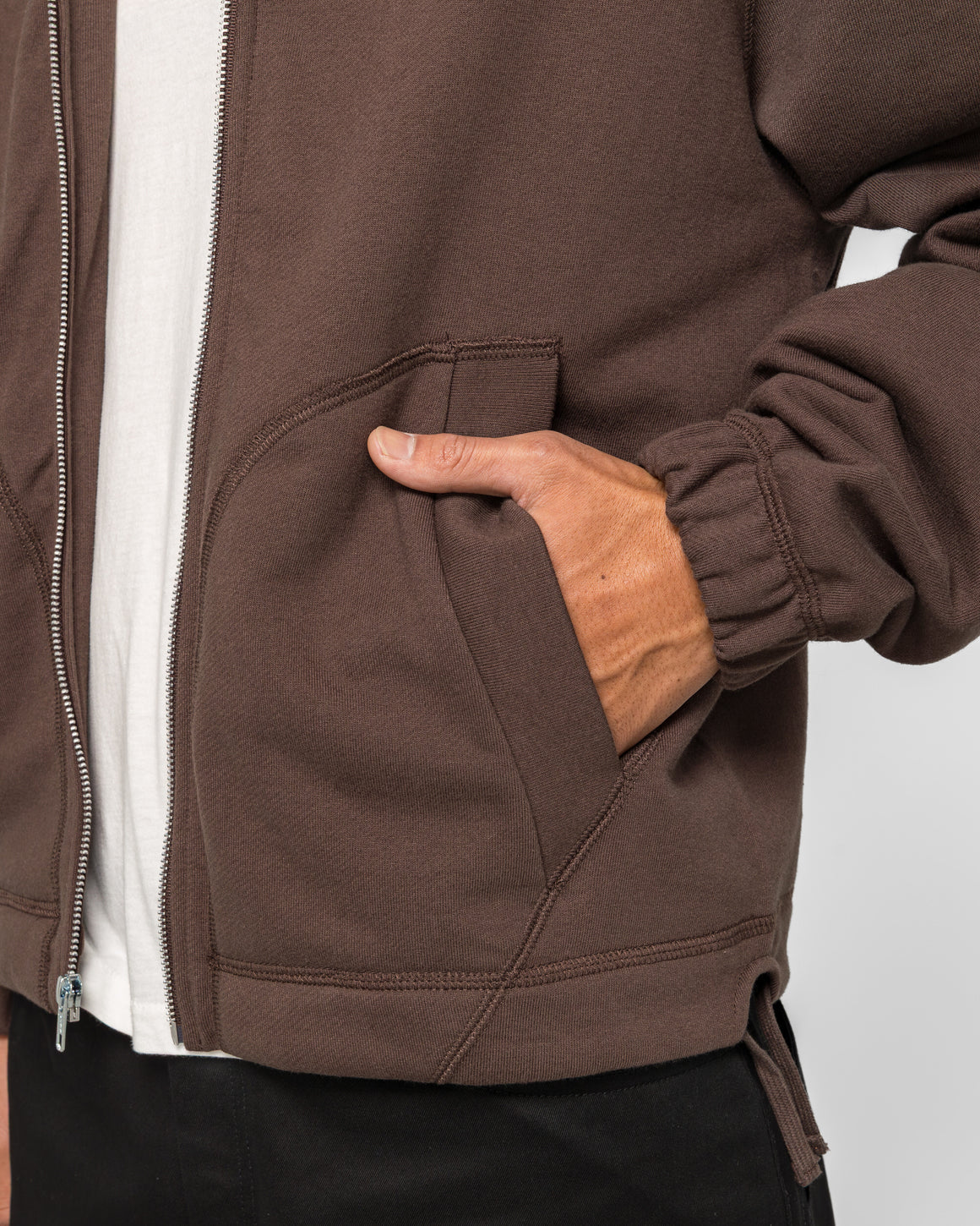 Colin Meredith - Knot Zip Sweater - Brown - UP THERE