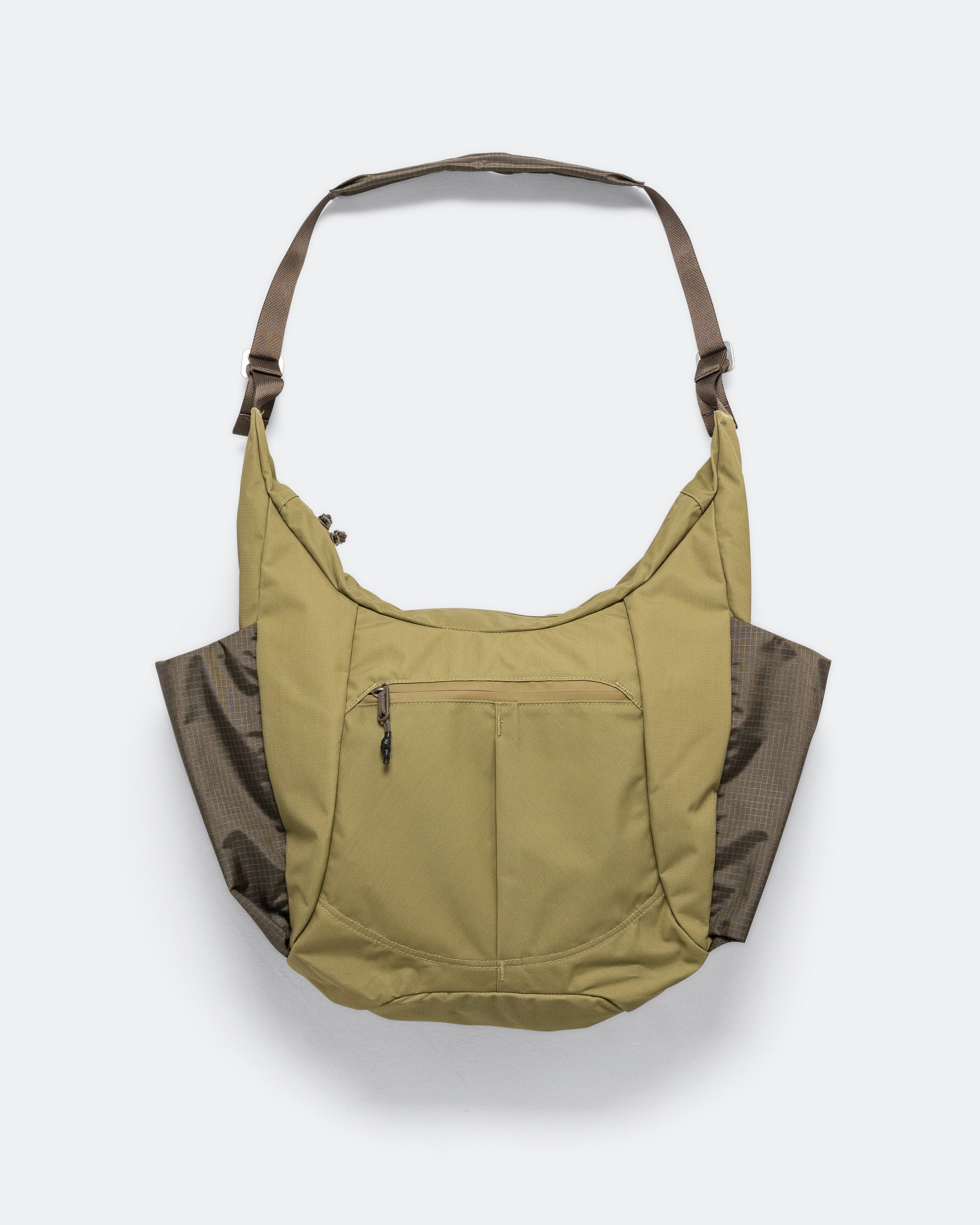 【新品/未使用】colin meredith ショルダーバッグ Colin Meredith - Static Comp Shoulder Bag - Olive Drab | UP THERE