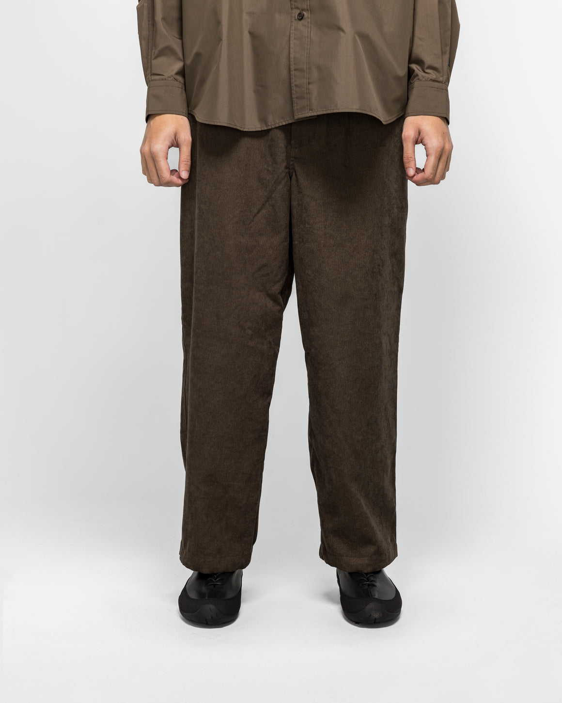 Daiwa Pier39 - Tech Easy Trouser - Corduroy Brown Khaki - UP THERE