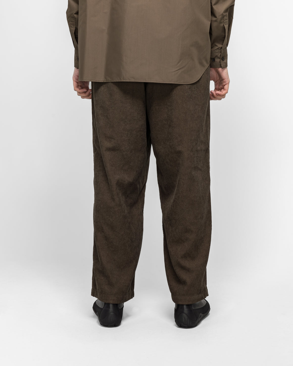 Daiwa Pier39 - Tech Easy Trouser - Corduroy Brown Khaki - UP THERE