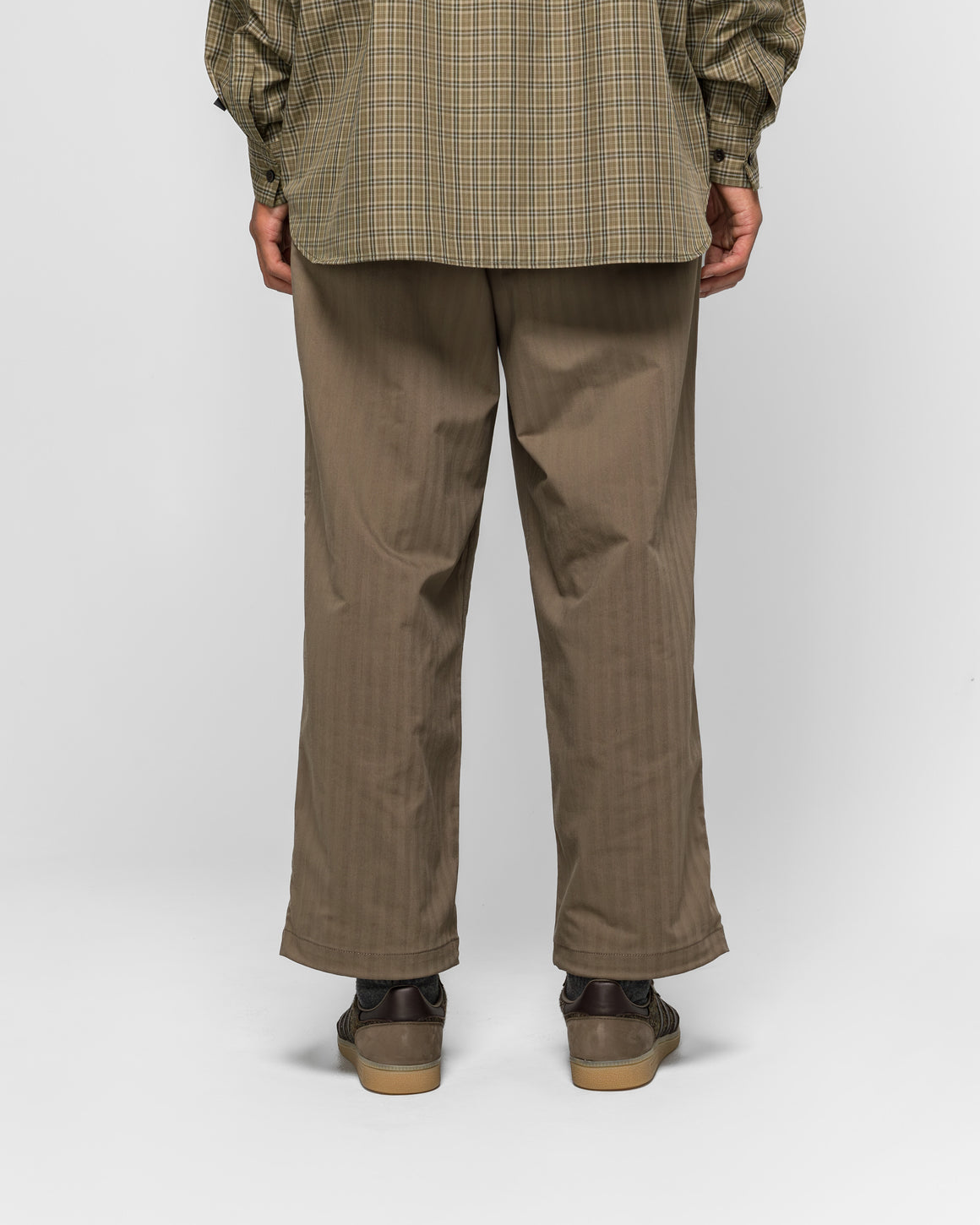 Daiwa Pier39 - Tech Easy Trousers Herringbone - Sage Gray | UP THERE