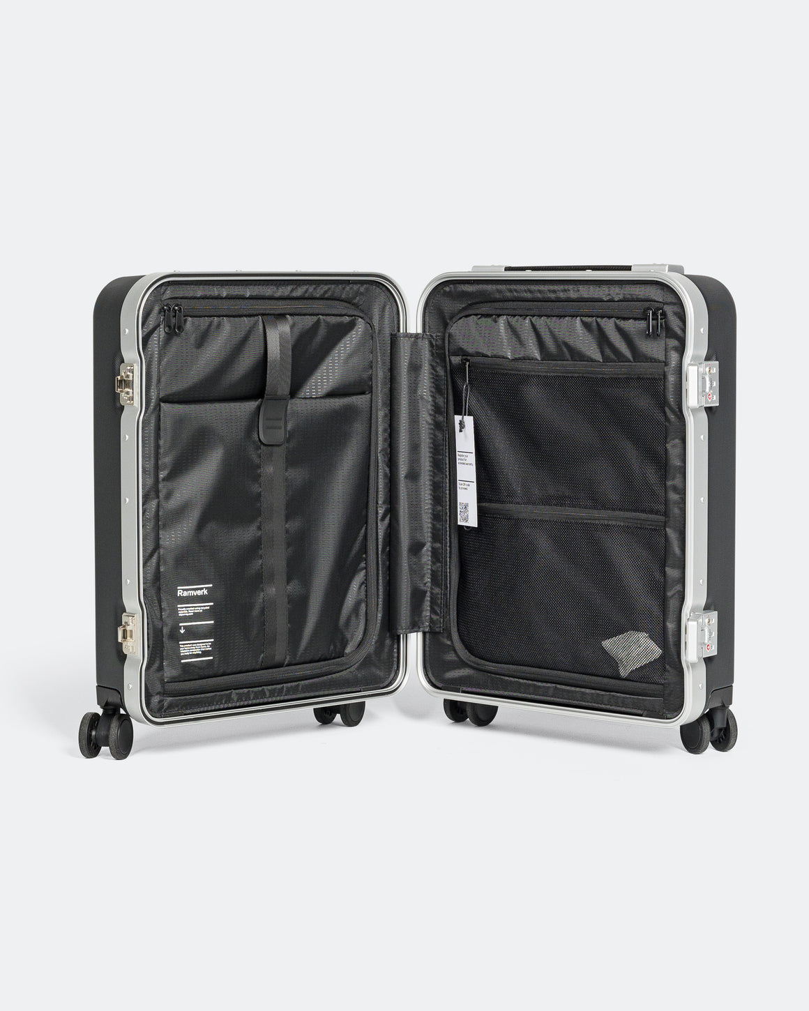 Db Journey - Pro Carry-On - Black - UP THERE
