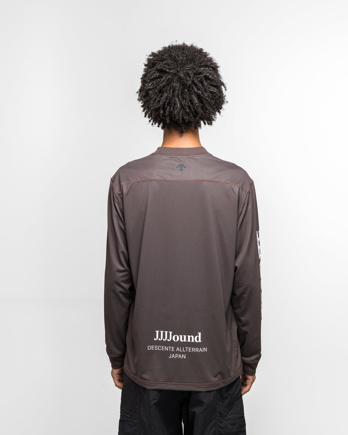 Descente - Warm Up Shirt x JJJJound - Mulch - UP THERE