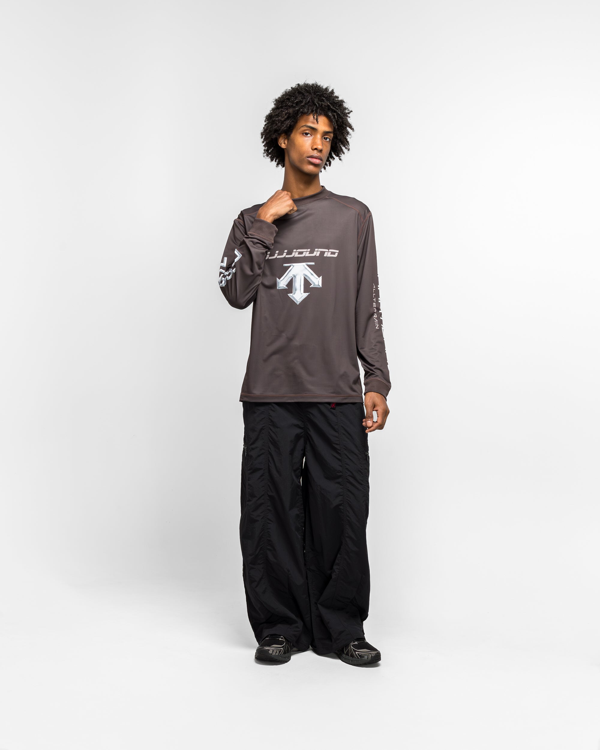 Descente - Warm Up Shirt x JJJJound - Mulch | UP THERE