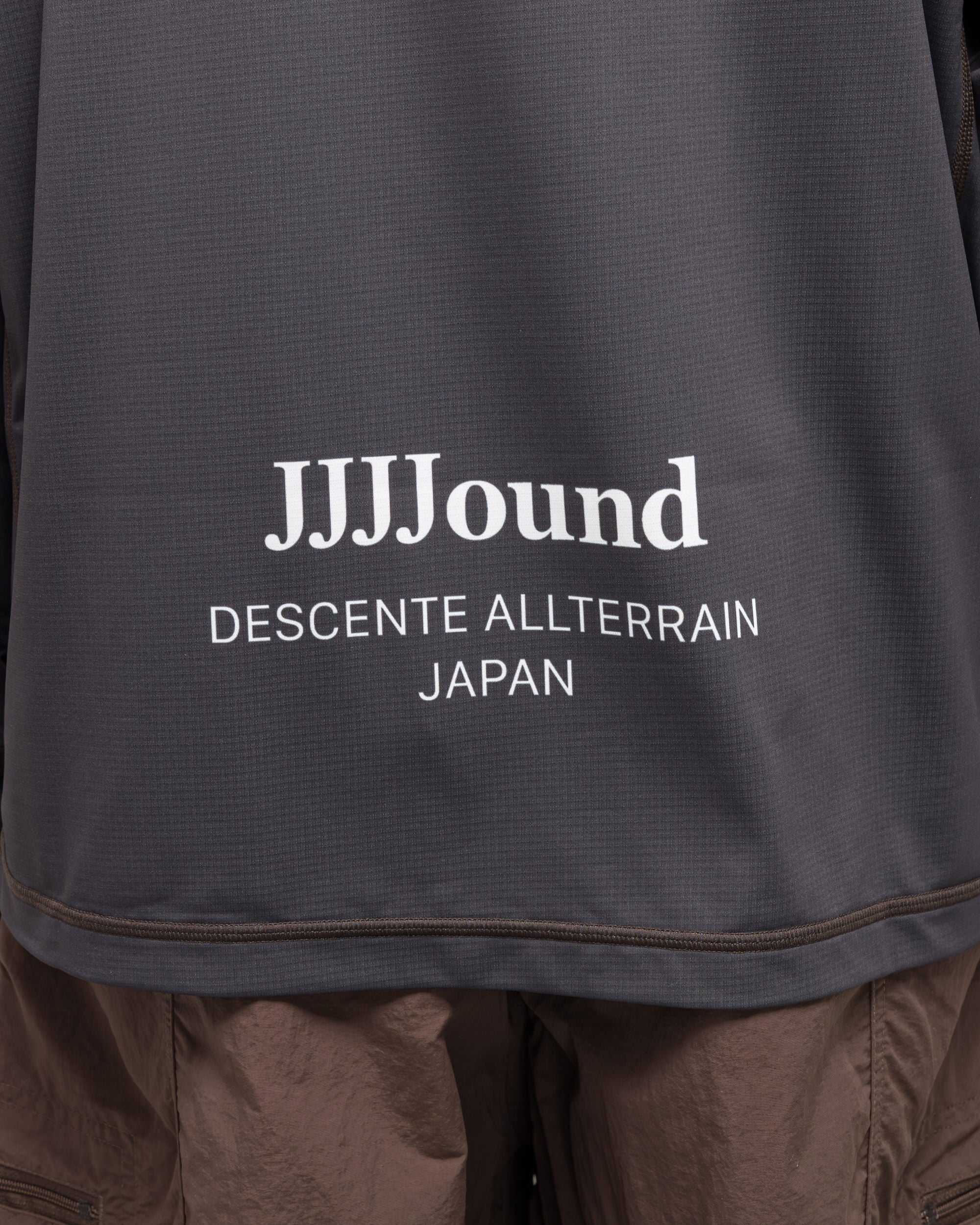 Descente - Warm Up Shirt x JJJJound - Raven | UP THERE