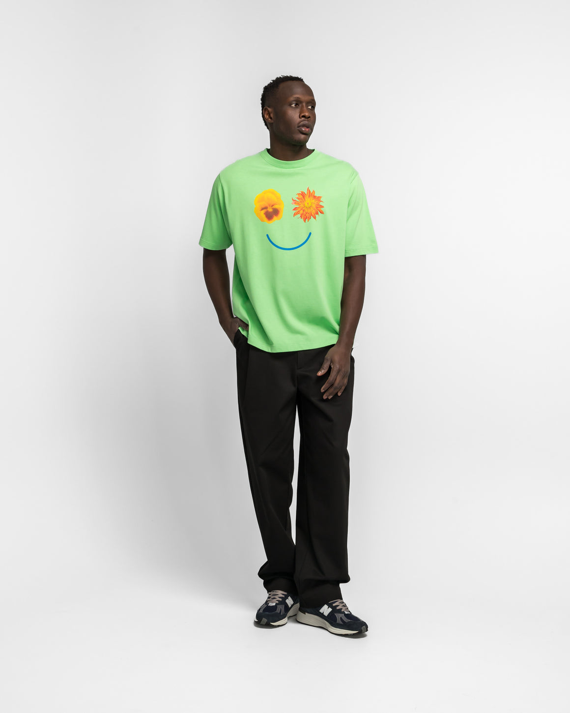 Dudley Coppice - Happy Flowers T-Shirt - Green - UP THERE