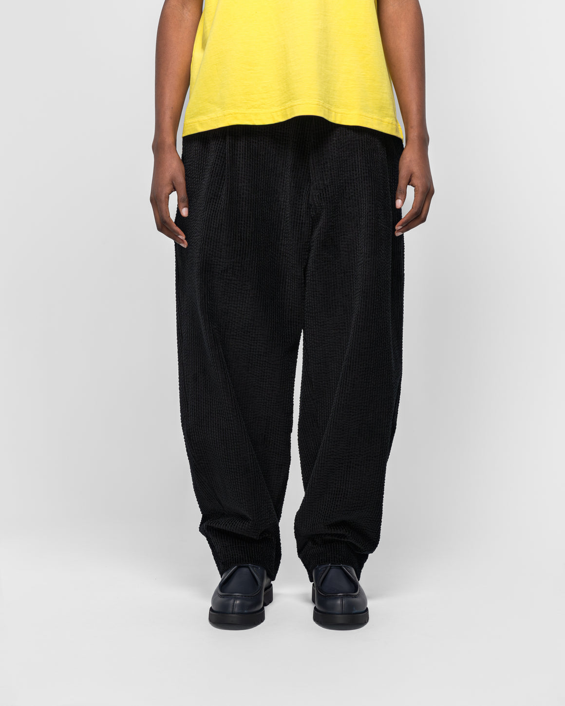 Dudley Coppice - Pleated Trousers - Black Seersucker Cord - UP THERE