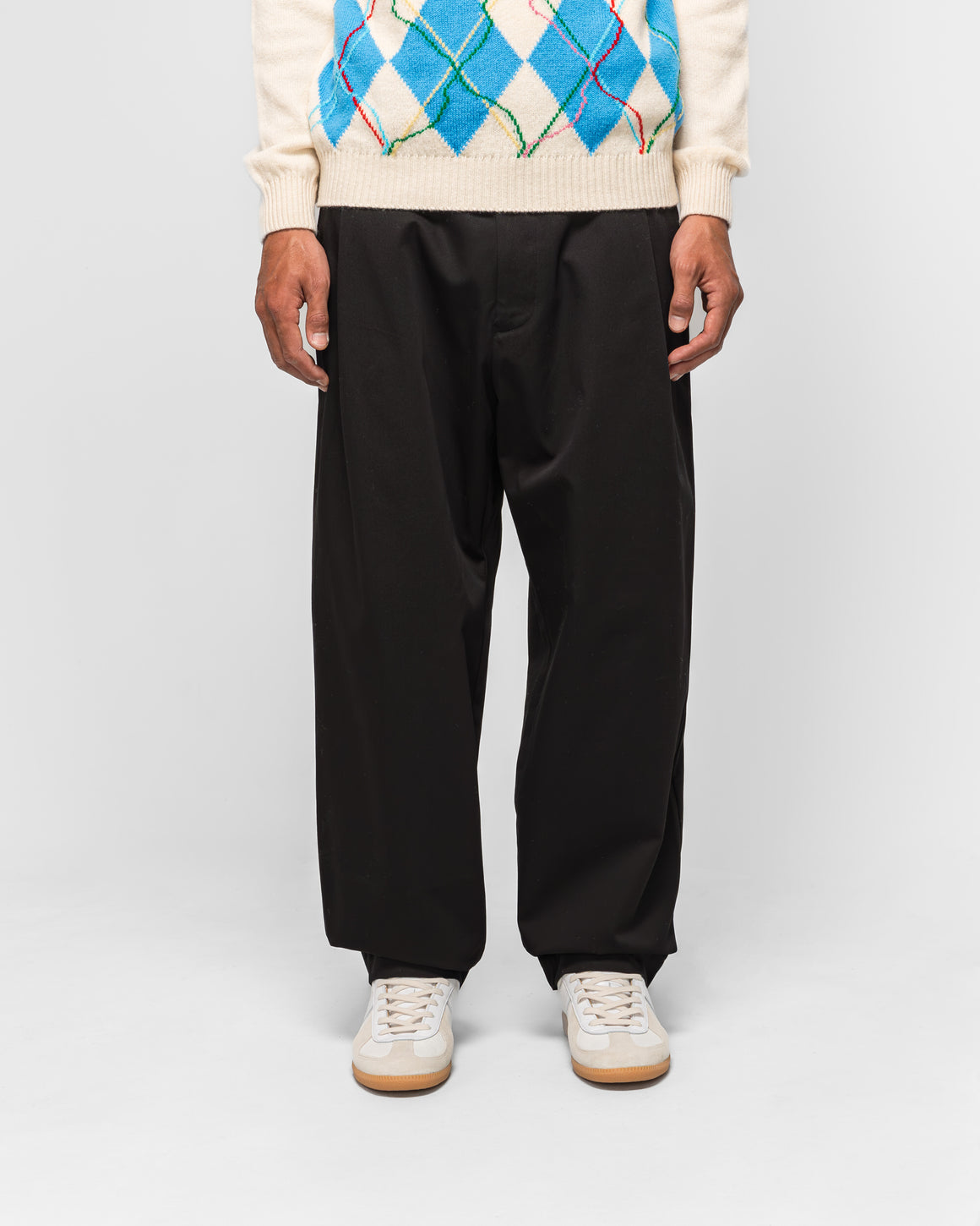 Dudley Coppice - Pleated Trousers - Black Tailoring Twill - UP THERE