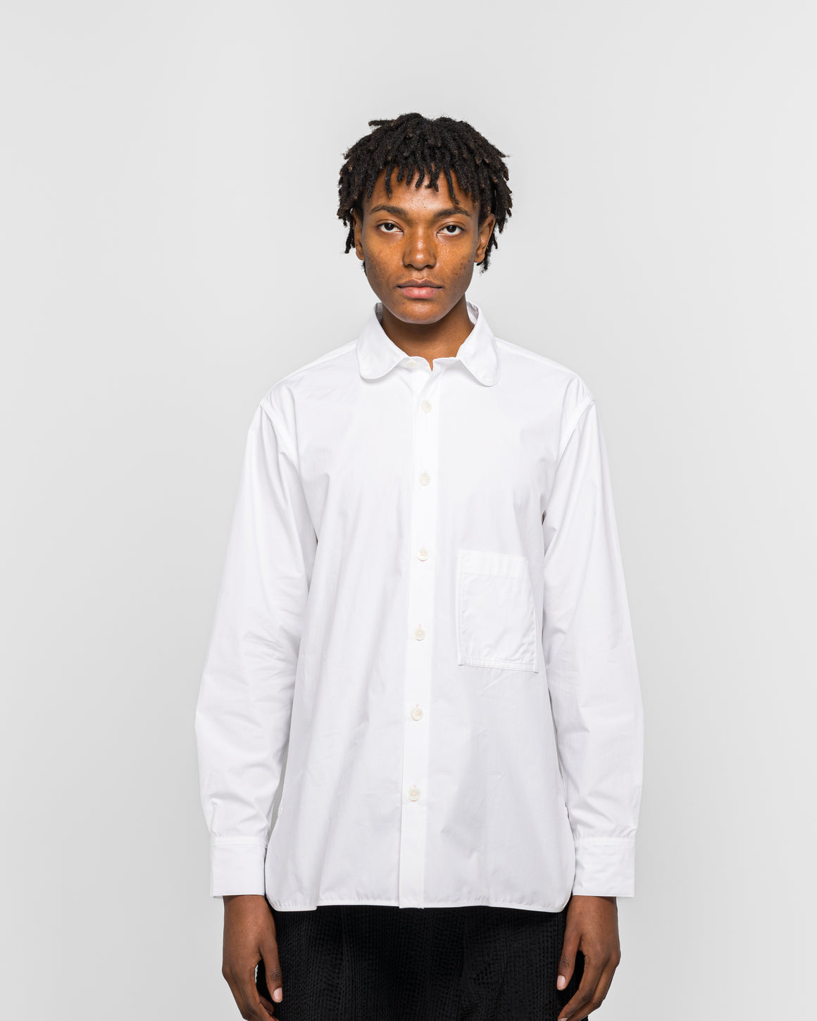 Dudley Coppice - The Gardeners Shirt - Hydrangea White Poplin Pink Stitching - UP THERE