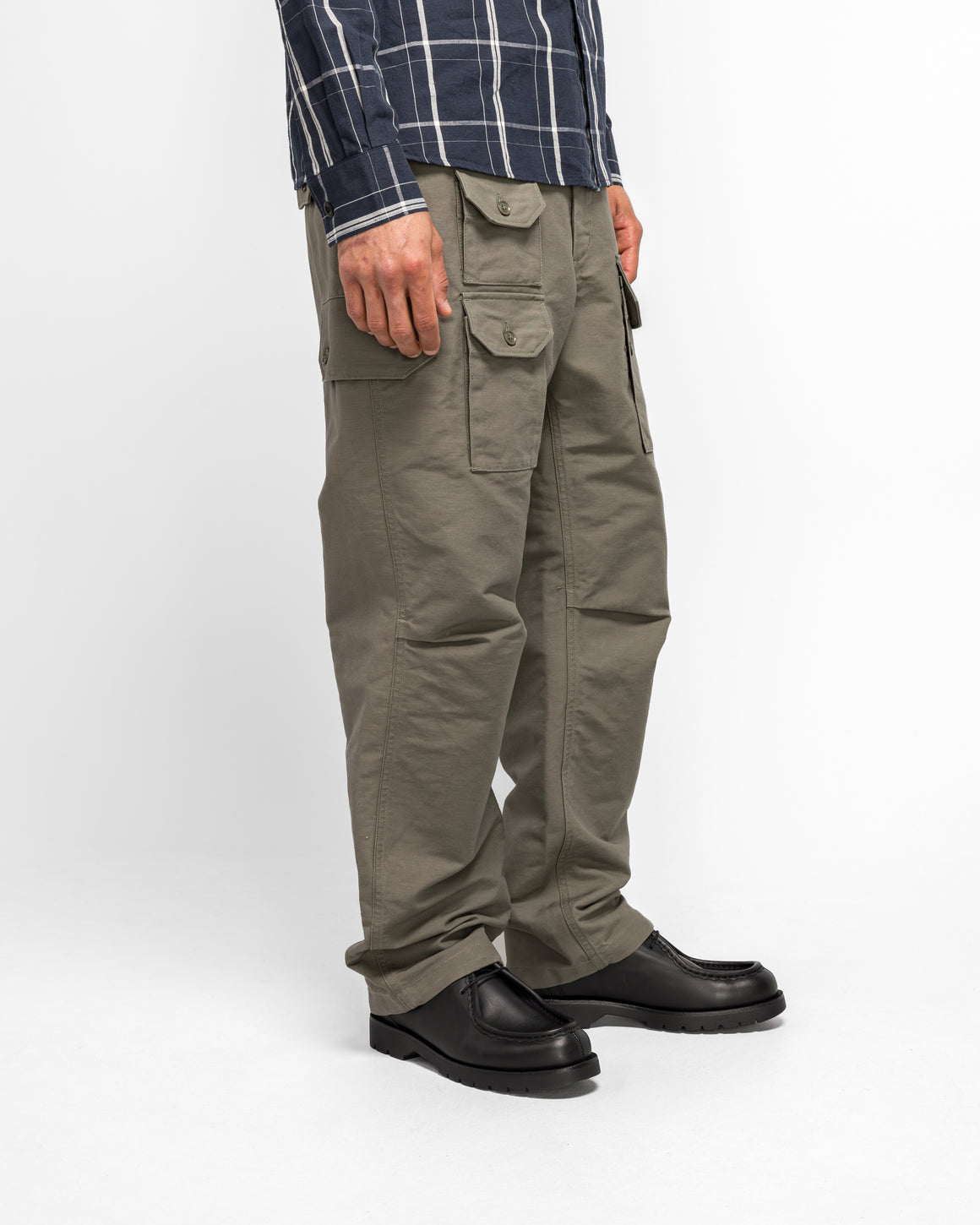 Engineered Garments - Flight Pant - Olive Cotton Double Cloth - UP THERE