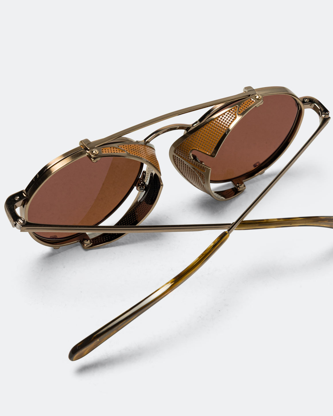 Garrett Leight - Ocampo Sun 49 - Antique Gold-Elixir/Semi-Flat Oak - UP THERE