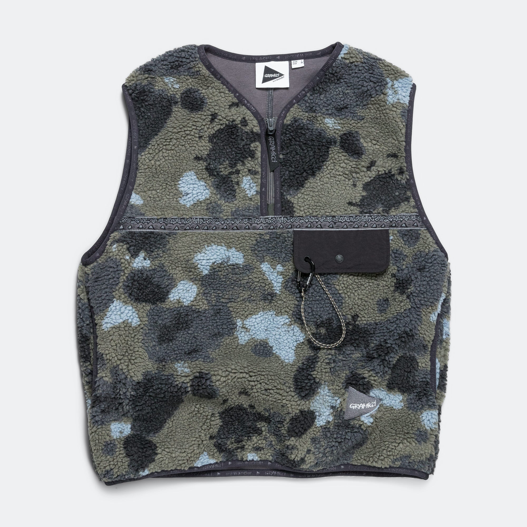 Gramicci x and wander JQ Tape Fleece Vest x and wander Camo UP THERE