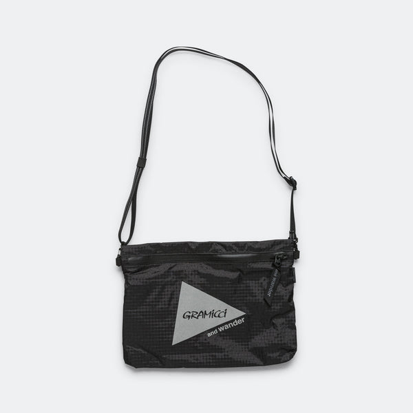 GRAMICCI and Wander ボストンバッグ ブラック GRAMICCI and Wander
