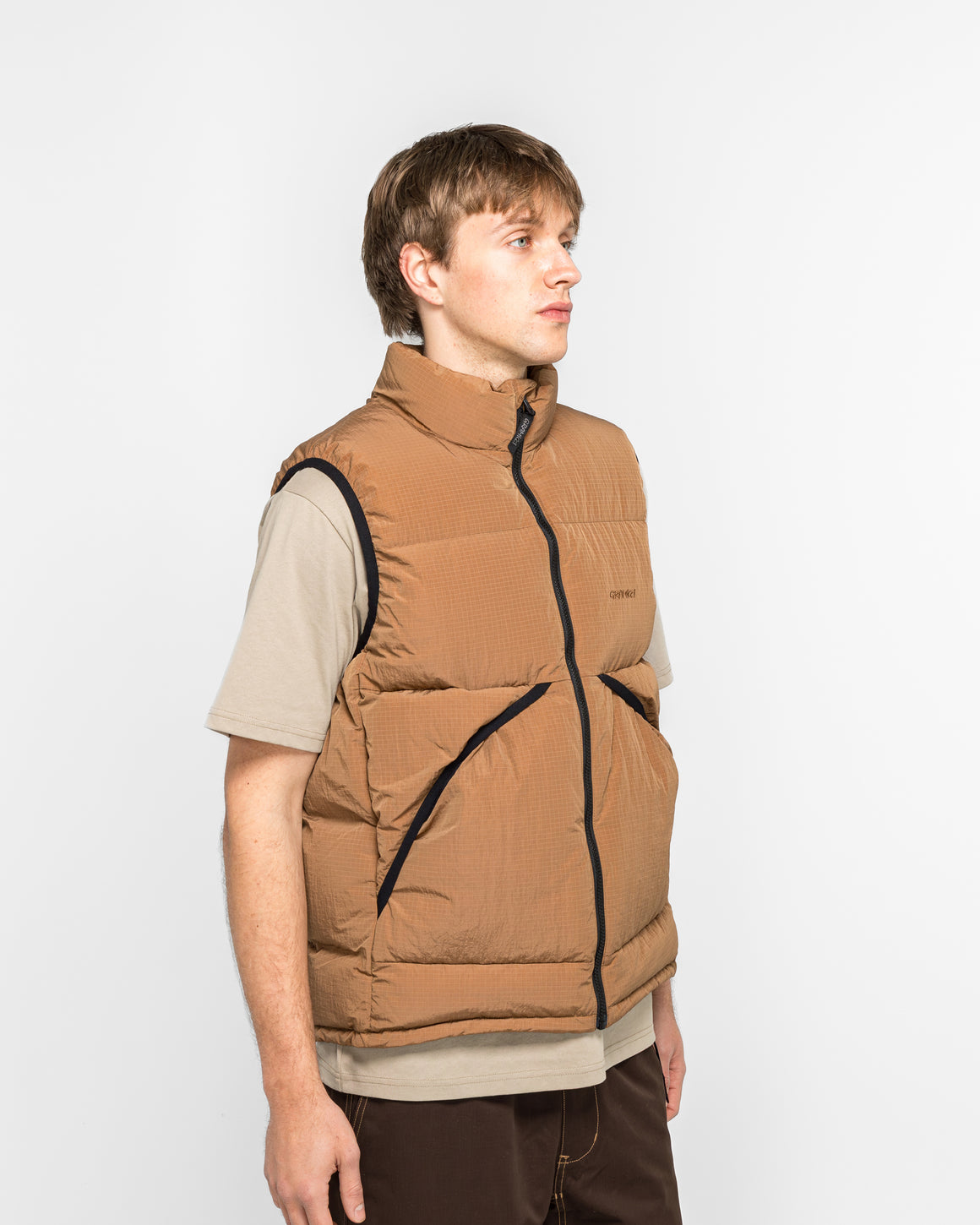 Gramicci - Down Puffer Vest - Brown - UP THERE