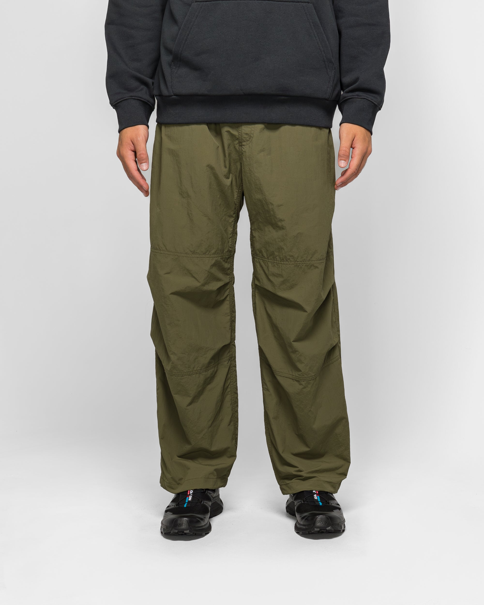 golfickers ゴルフィッカーズNylon Pants Olive Gramicci - Nylon Paneled Trek Pant - Olive | UP THERE