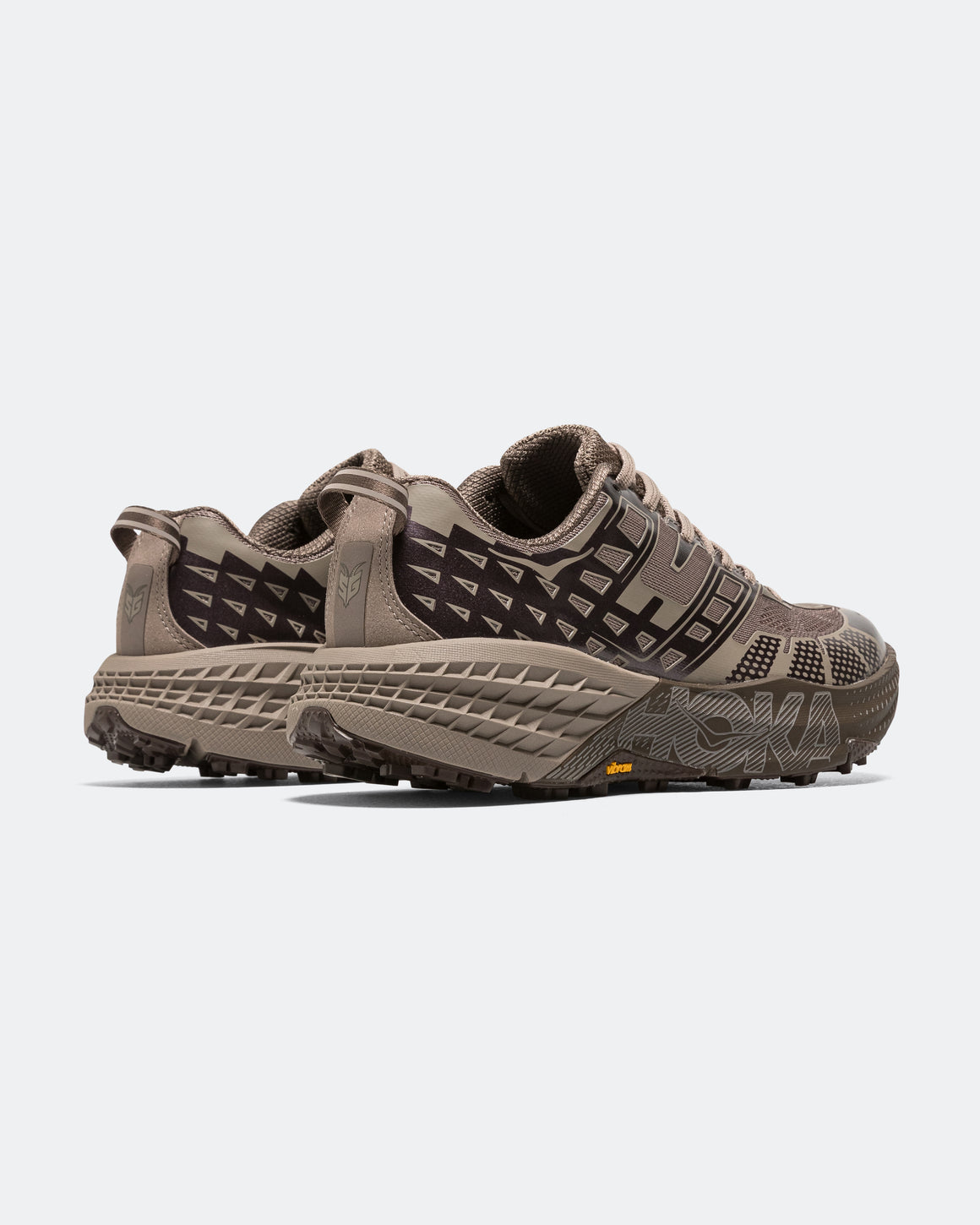 HOKA - Speedgoat 2 - Pebble Grey/Cliff Grey - UP THERE