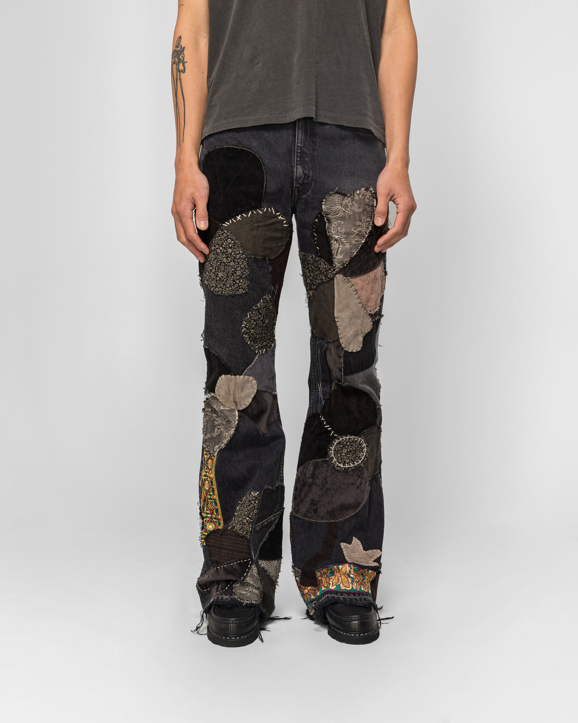 Kapital - 14oz BLKxBLK Denim 5P RAT Flare Pants (HIPPIE-INSANE remake) - PRO - UP THERE