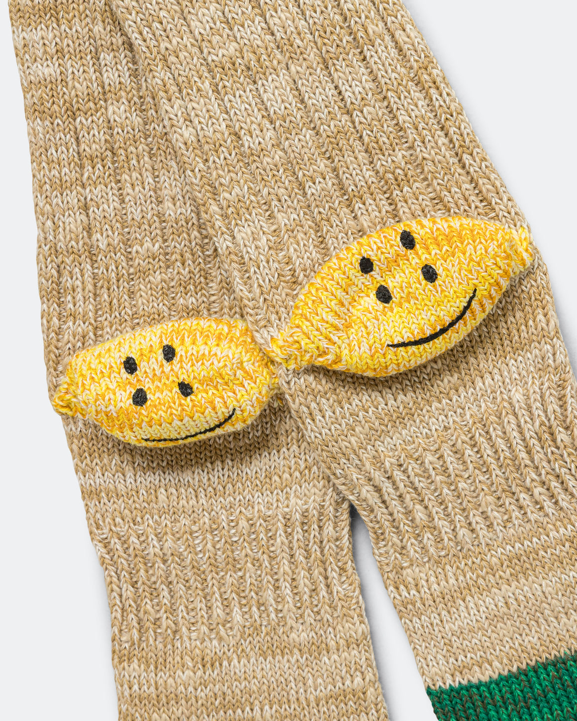 Kapital - 60Yarns Grandrelle IVY RAINBOWY HAPPY Heel-Hold Socks - Beige - UP THERE