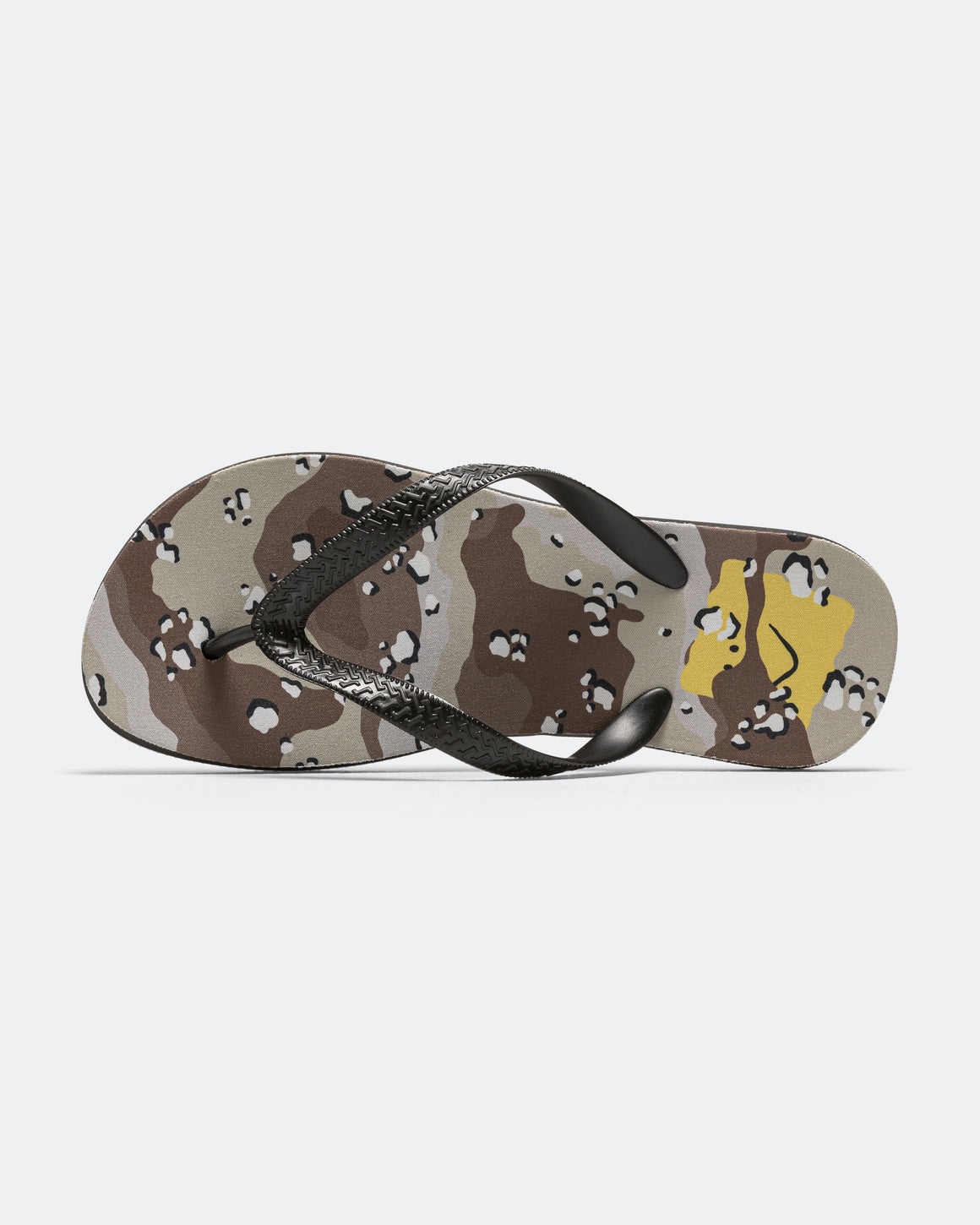 Kapital - CHOCO-CHIP CAMO Flip Flops - Beige - UP THERE