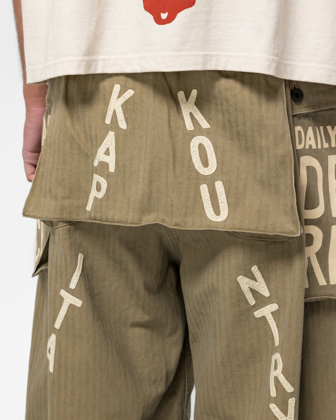 Kapital - Herringbone JUMBO MONKEY Shorts(FactoryRepair Embroidery) - Khaki - UP THERE