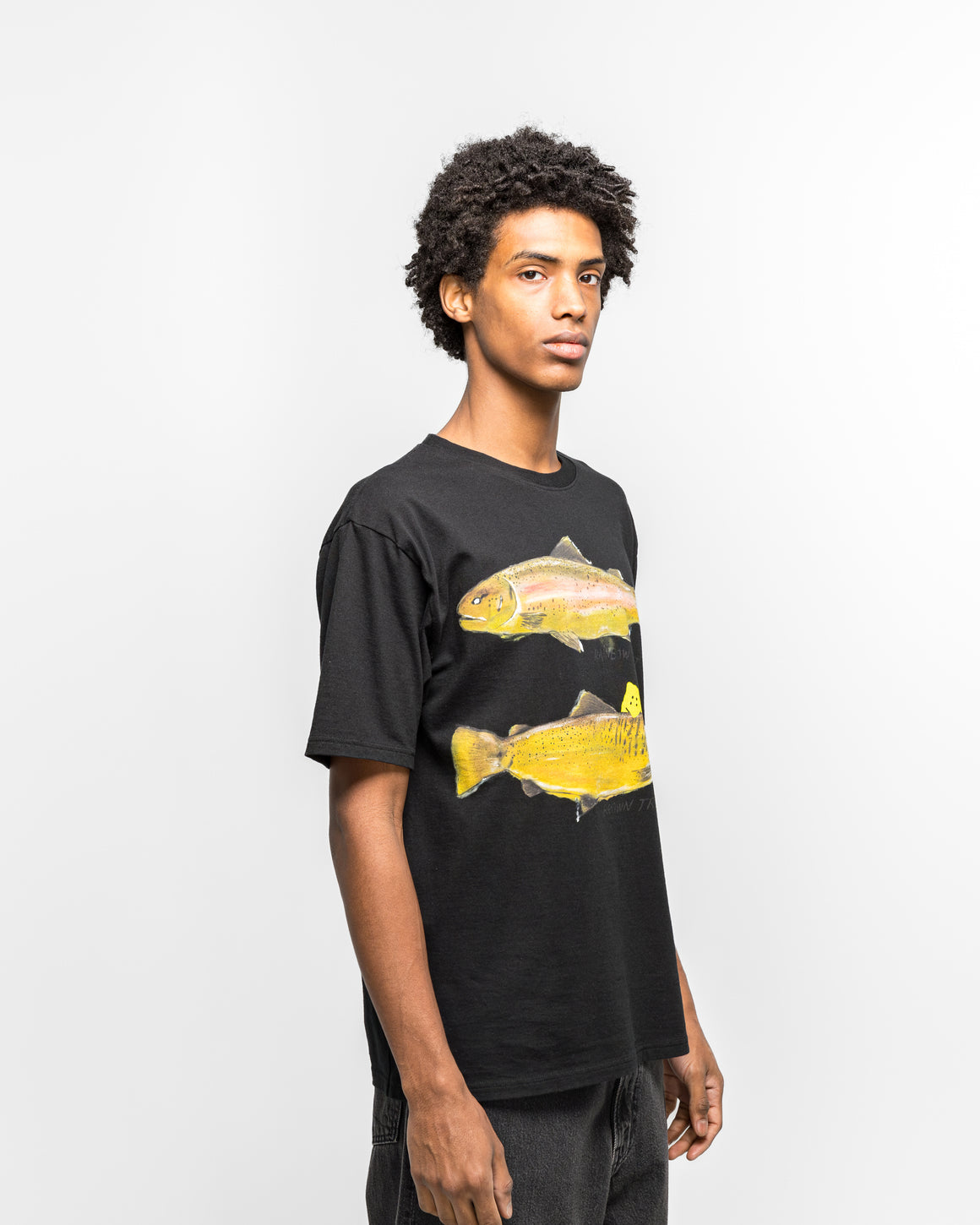 Kapital - 20/-Jersey Crew T (Two Trouts PECKISH RAINBOWY) - Black - UP THERE