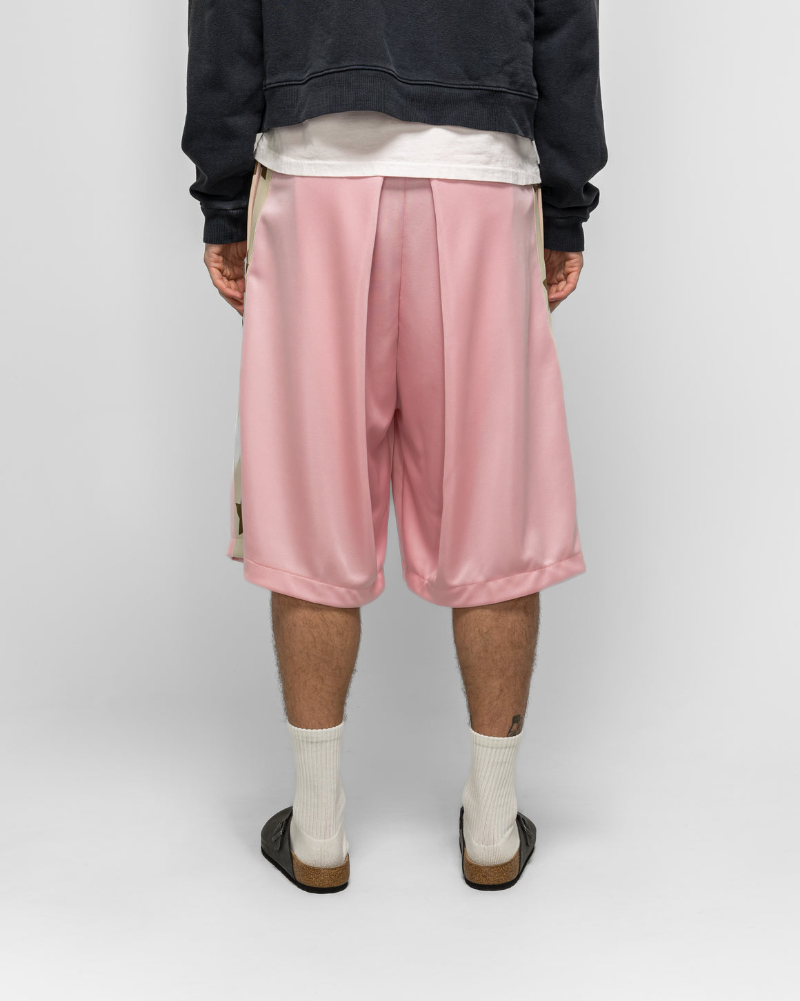 Kapital - Smooth Jersey KOME-KOME Track Jorts (BetsyRoss) - Pink - UP THERE