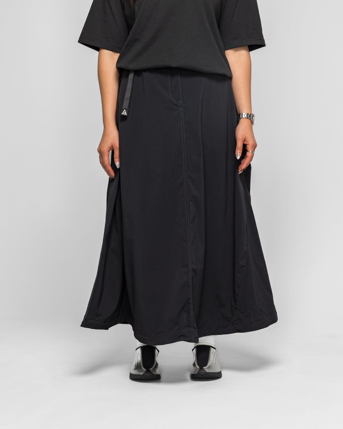 Nike ACG - Womens Smith Summit Skirt - Black/Anthracite-Summit White - UP THERE