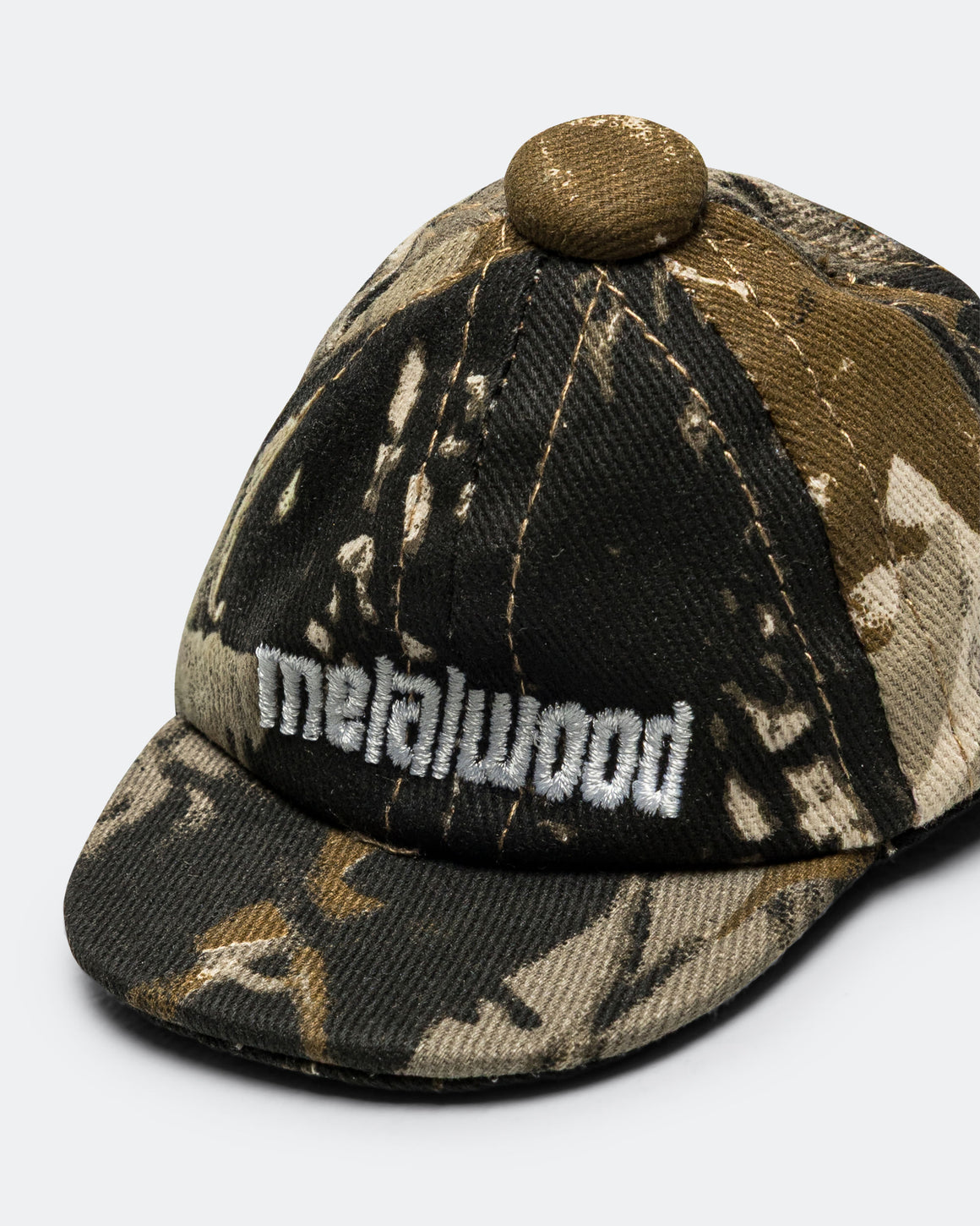 Metalwood - Camo Hat Keychain - Real Leaf Camo - UP THERE