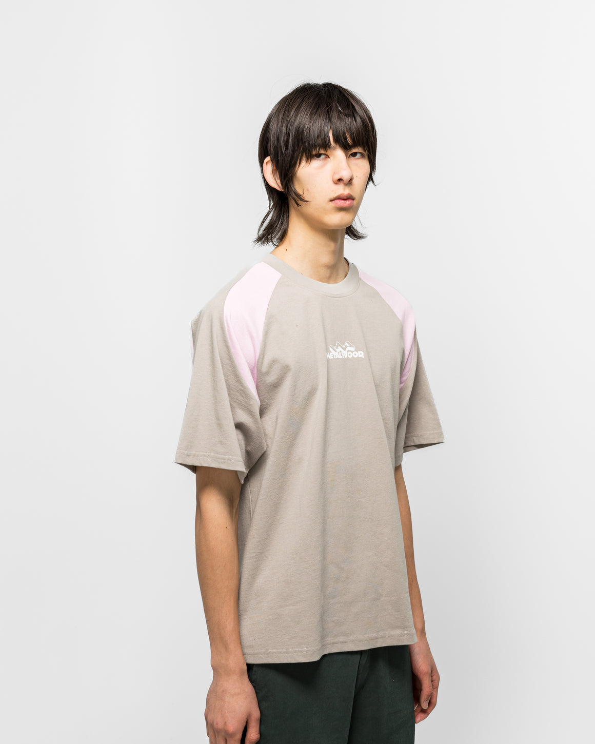 Metalwood - Mountaineer Raglan T-Shirt - Grey/Pink - UP THERE