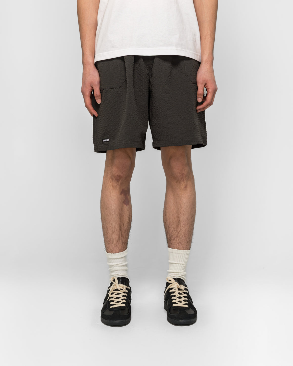Metalwood - Seersucker Spa Short - Black - UP THERE