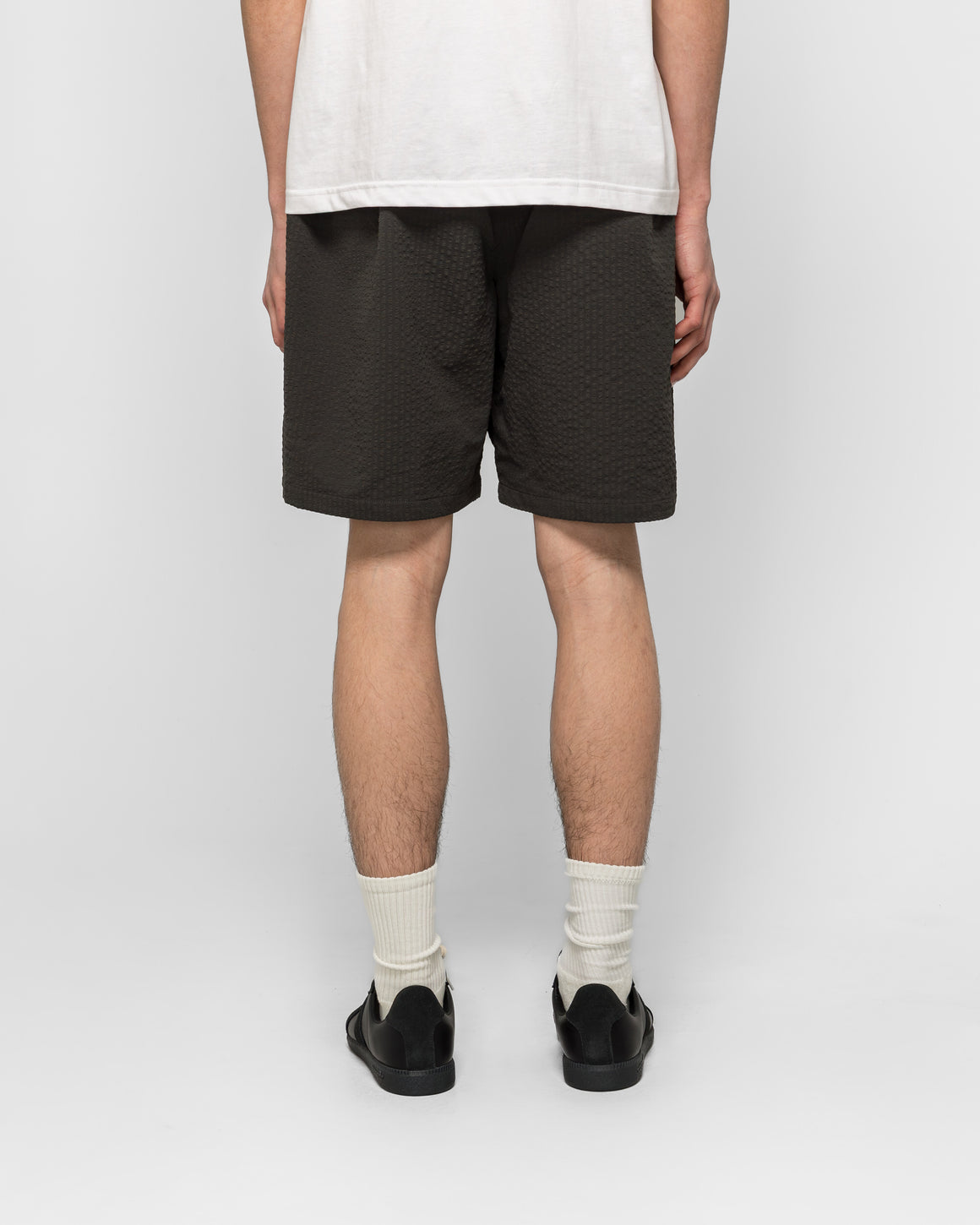 Metalwood - Seersucker Spa Short - Black - UP THERE