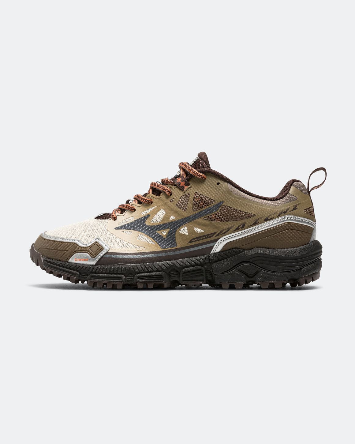 Mizuno - Wave Daichi LS Covernat - Beige/Metallic Grey-Brown - UP THERE