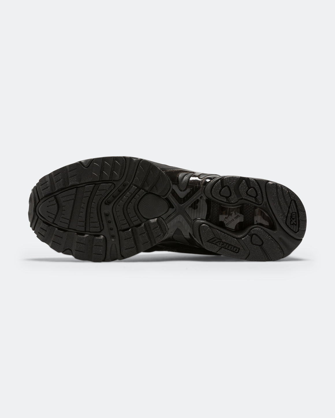 Mizuno - Wave Mustang LS Tech - Black/Iron Gate/Metallic Gray - UP THERE