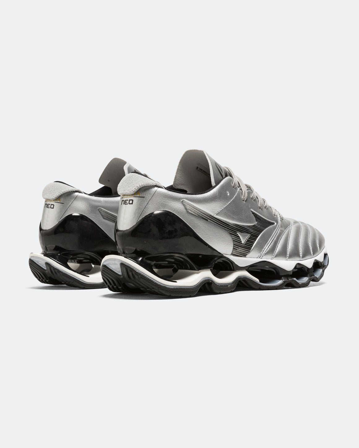 Mizuno - Wave Prophecy Morelia Neo - Silver/Black - UP THERE
