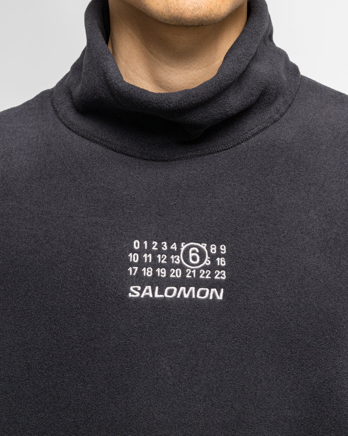 MM6 - Pile Fleece LS Pullover x Salomon - Washed Black - UP THERE