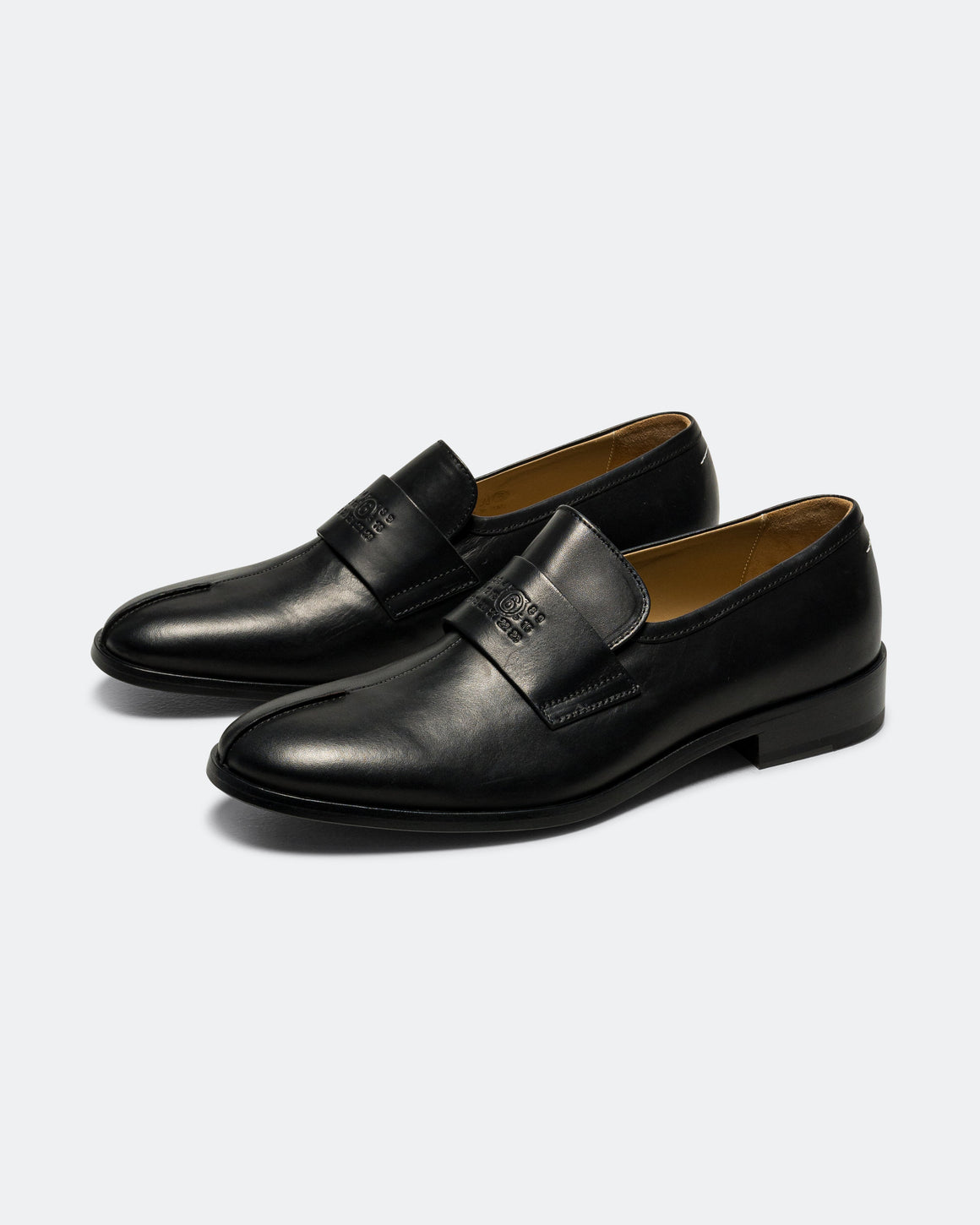 MM6 - Shiny Leather Mocassin - Black - UP THERE