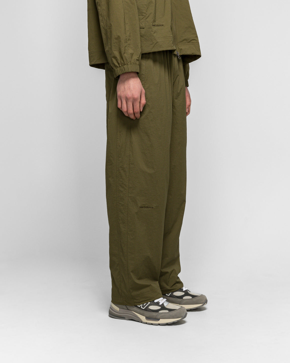 New Balance - NB GREY Light Weight Pant - Wakame - UP THERE