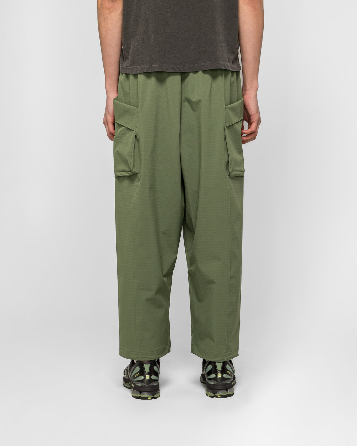 New Balance - Cropped Cargo Pant - Faded - UP THERE
