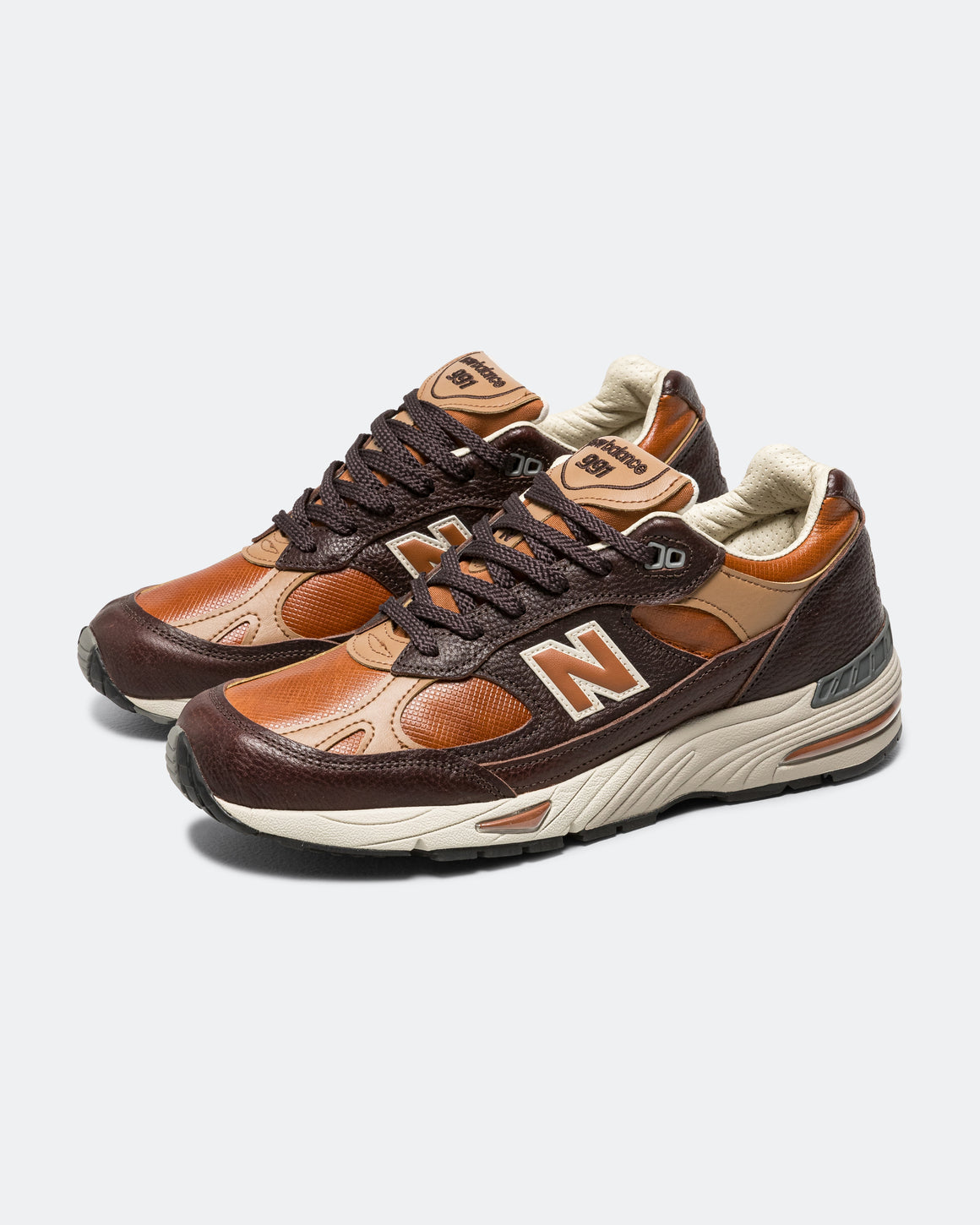 New Balance - M991LB1 - UP THERE