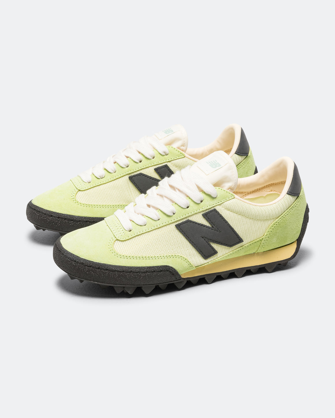 New Balance - UGTR5T9 - UP THERE