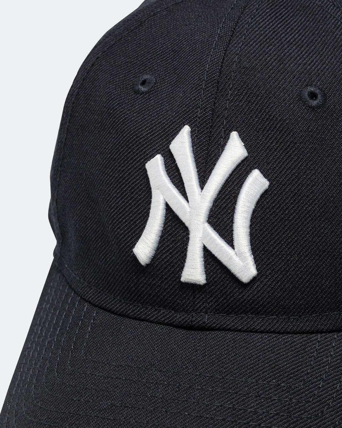 New Era - 9Twenty Cloth Strap - New York Yankees/Navy - UP THERE
