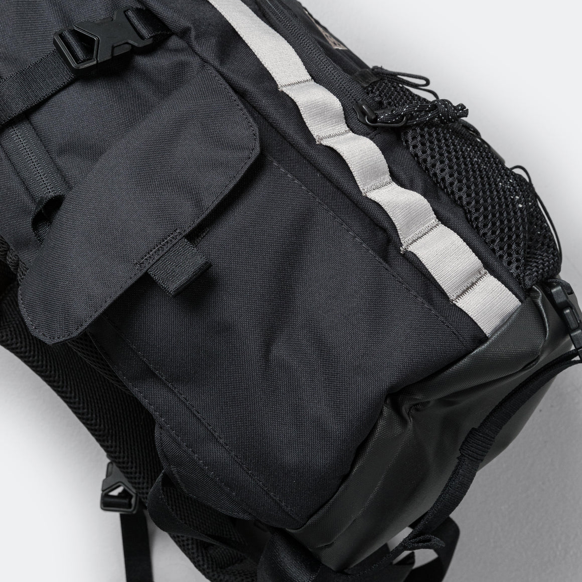 Nike ACG - Daymax Backpack - Black - UP THERE